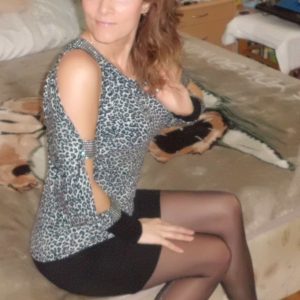 Je veux découvrir le mélangisme en solo! Claudine - rencontre-Libertine-Niort