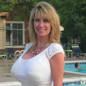 T’es libre ce soir ? Karine - rencontre-Milf-Nîmes